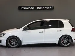 Vit Begagnad 2009 VW Golf VI GTI Halvkombi | 89 900 kr (Lite dyr)