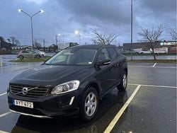 Svart Begagnad 2017 Volvo XC60 Kinetic SUV | 159 000 kr (Bra pris)