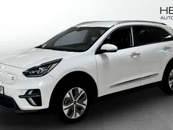 Vit (white) Begagnad 2022 Kia e-Niro Advance SUV | 289 900 kr (Marknadspris)