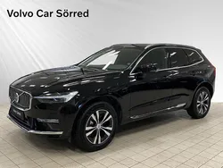 Svart Begagnad 2023 Volvo XC60 Core SUV | 509 900 kr (Marknadspris)
