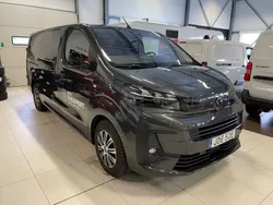 Grå Begagnad 2024 Peugeot e-Expert Van | 560 000 kr (Dyr)