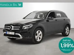 Svart Begagnad 2016 Mercedes GLC220 SUV | 284 800 kr (Marknadspris)