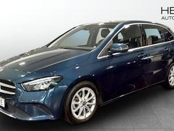Blå metallic Begagnad 2020 Mercedes B180 Minibuss | 219 900 kr (Bra pris)