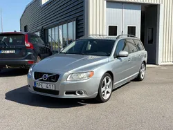 Silver Begagnad 2011 Volvo V70 R-Design Kombi | 79 900 kr (Marknadspris)