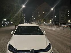 Begagnad 2020 VW Golf VIII GTE Halvkombi | 208 500 kr (Superpris)