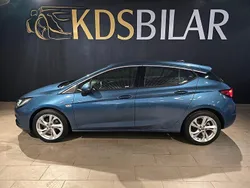 Blå Begagnad 2017 Opel Astra Dynamic Halvkombi | 135 000 kr (Marknadspris)