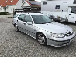 Ljusgrå Begagnad 2002 Saab 9-5 Vector Kombi | 32 000 kr