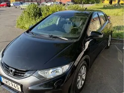 Svart Begagnad 2013 Honda Civic Sport Halvkombi | 68 000 kr (Bra pris)