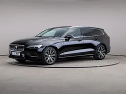 Svart Begagnad 2021 Volvo V60 Inscription Kombi | 309 000 kr (Superpris)