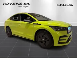 Ljusgrön (mamba green) Begagnad 2024 Skoda Enyaq iV RS SUV | 549 900 kr