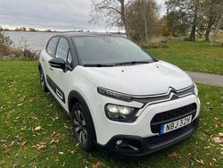 Vit Begagnad 2024 Citroën C3 PureTech Halvkombi | 189 900 kr (Lite dyr)
