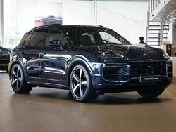 Blå Begagnad 2024 Porsche Cayenne SUV | 1 229 000 kr