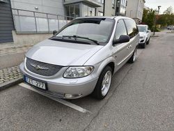 Silver Begagnad 2002 Chrysler Grand Voyager Limited Minibuss | 45 000 kr