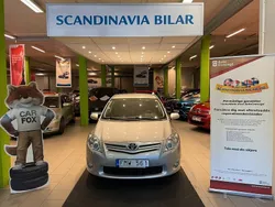 Silver Begagnad 2012 Toyota Auris Halvkombi | 109 900 kr (Marknadspris)
