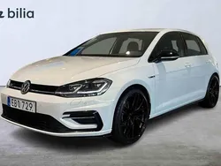 Vit Begagnad 2019 VW Golf VII Halvkombi | 204 900 kr (Marknadspris)