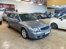 Grå Begagnad 2004 Opel Vectra Kombi | 25 900 kr (Dyr)