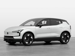 Vit Ny 2024 Volvo EX30 Performance SUV | 589 200 kr (Dyr)