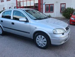 Ljusgrå Begagnad 1999 Opel Astra Halvkombi | 14 900 kr (Bra pris)