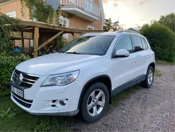 Vit Begagnad 2010 VW Tiguan Sportline SUV | 45 000 kr (Superpris)