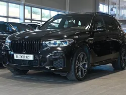 Svart Begagnad 2022 BMW X5 M Sport SUV | 649 000 kr (Marknadspris)