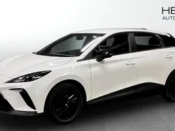 Vit (white) Begagnad 2023 MG MG4 EV Halvkombi | 259 900 kr