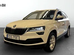 Vit Begagnad 2019 Skoda Karoq Ambition SUV | 214 900 kr (Marknadspris)