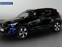 Svart Begagnad 2022 Volvo XC40 Plus SUV | 339 900 kr