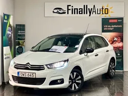 Vit Begagnad 2016 Citroën C4 Halvkombi | 109 900 kr (Marknadspris)