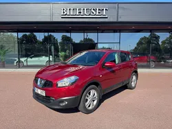 Röd Begagnad 2011 Nissan Qashqai SUV | 99 900 kr (Lite dyr)