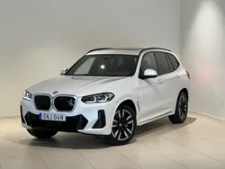 Vit Begagnad 2024 BMW iX3 M Sport SUV | 599 000 kr (Bra pris)