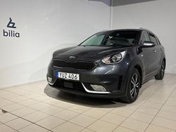 Grå Begagnad 2017 Kia Niro Advance SUV | 189 800 kr (Marknadspris)