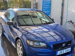 Begagnad 2008 Volvo C30 R-Design Momentum Halvkombi | 55 000 kr (Bra pris)