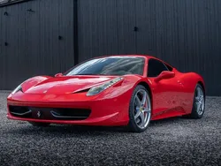 Röd Begagnad 2011 Ferrari 458 Sportkupé | 1 845 000 kr