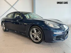 Blå Begagnad 2015 Porsche Panamera Sedan | 339 900 kr