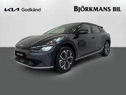 Blå (/du3/ yacht blue) Begagnad 2022 Kia EV6 2 SUV | 359 000 kr
