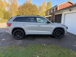 Grå Begagnad 2019 Skoda Kodiaq SportLine SUV | 309 000 kr (Bra pris)