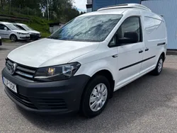 Vit Begagnad 2014 VW Caddy Maxi Minibuss | 114 000 kr