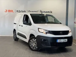 Vit Begagnad 2021 Peugeot Partner Minibuss | 193 625 kr (Lite dyr)