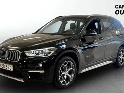 Svart (black) Begagnad 2016 BMW X1 xLine SUV | 174 900 kr