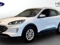 Frozen white Begagnad 2022 Ford Kuga SUV | 254 900 kr (Marknadspris)