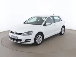 Vit Begagnad 2016 VW Golf VII Sedan | 134 000 kr (Marknadspris)