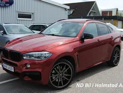 Röd Begagnad 2016 BMW X6 M50 M Sport SUV | 369 900 kr (Marknadspris)