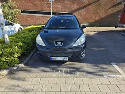 Grå Begagnad 2011 Peugeot 206+ Halvkombi | 28 000 kr