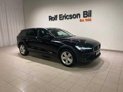 Begagnad 2024 Volvo V60 CC Kombi | 419 500 kr (Marknadspris)