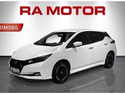 Vit (svart) Begagnad 2022 Nissan Leaf Tekna Halvkombi | 299 900 kr (Dyr)