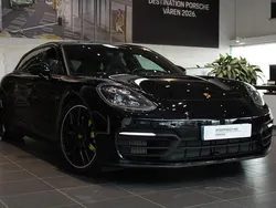 Svart Begagnad 2021 Porsche Panamera 4 Sport Turismo Sedan | 895 000 kr (Dyr)