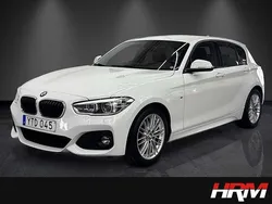 Vit Begagnad 2018 BMW 120 M Sport Halvkombi | 219 900 kr (Marknadspris)