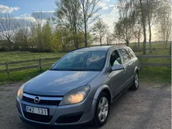 Grå Begagnad 2006 Opel Astra Kombi | 16 000 kr (Marknadspris)