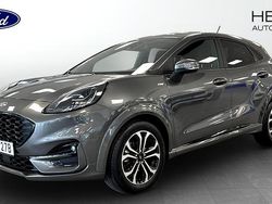 Grå (grey) Begagnad 2022 Ford Puma Gen-E ST-Line SUV | 229 900 kr (Marknadspris)