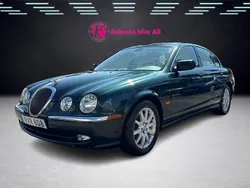 Mörkgrön Begagnad 2001 Jaguar S-Type S Sedan | 48 900 kr (Lite dyr)